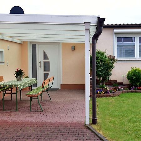 Annis Wohnschloesschen Apartamento Mainhausen Exterior foto